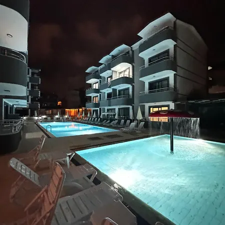 Apartman Blue House Side